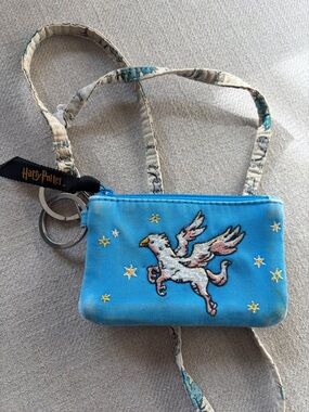 Vera Bradley Harry Potter Hogwarts RFID Zip ID Case an embroidered hippogriff